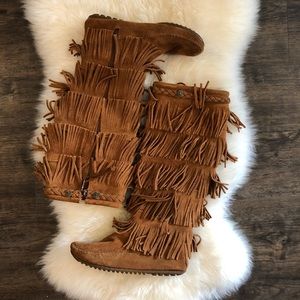 Fringe Boots